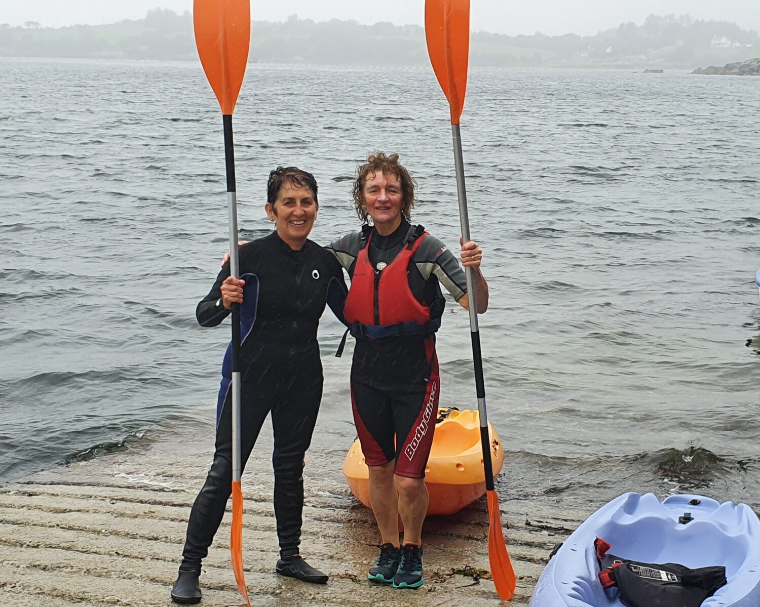 paddle in the rain